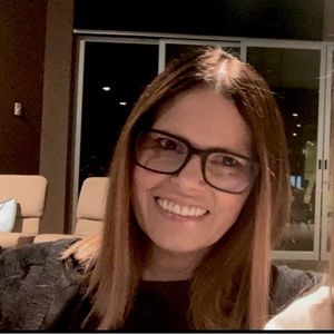 Meet your Posher, Kellie